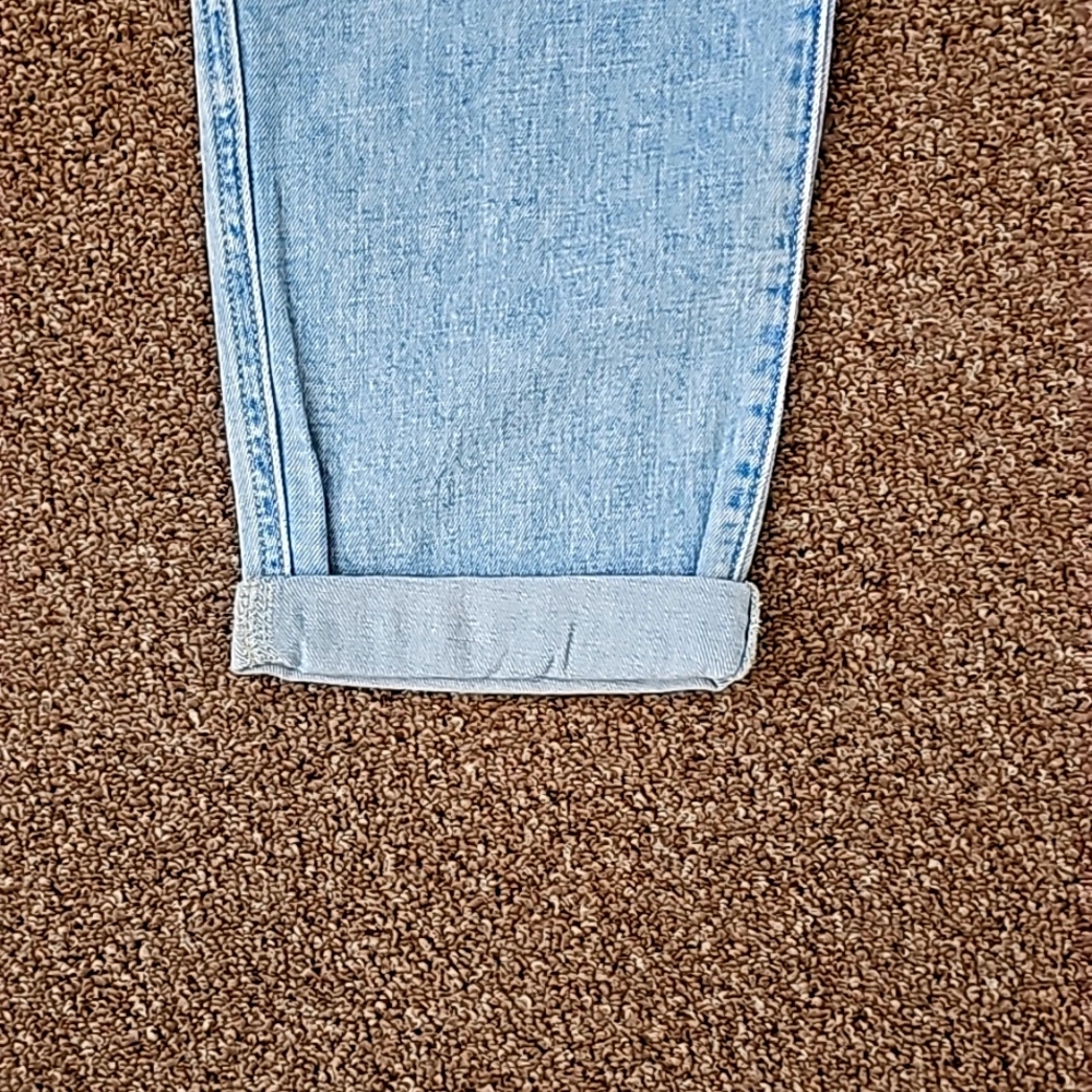 Jeans - Picture 4 of 16